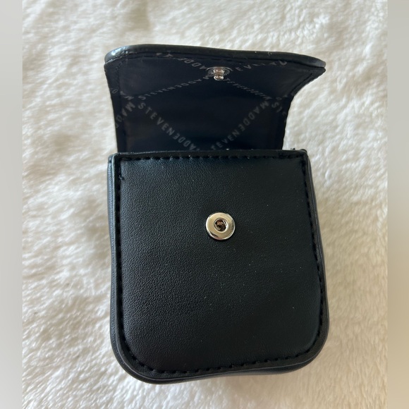 ☀️FREE - Steve Madden Purse pouch - Picture 2 of 3